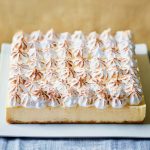 Pfirsich – Joghurt Torte mit Vanillehauch