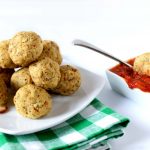 HERZHAFTE ZUCCHINIPUFFER