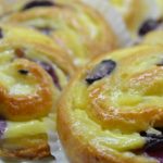 Hefeteigbuchteln mit Quarkfüllung