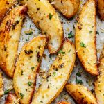 Gebackener Reis mit Rindfleisch und Käse