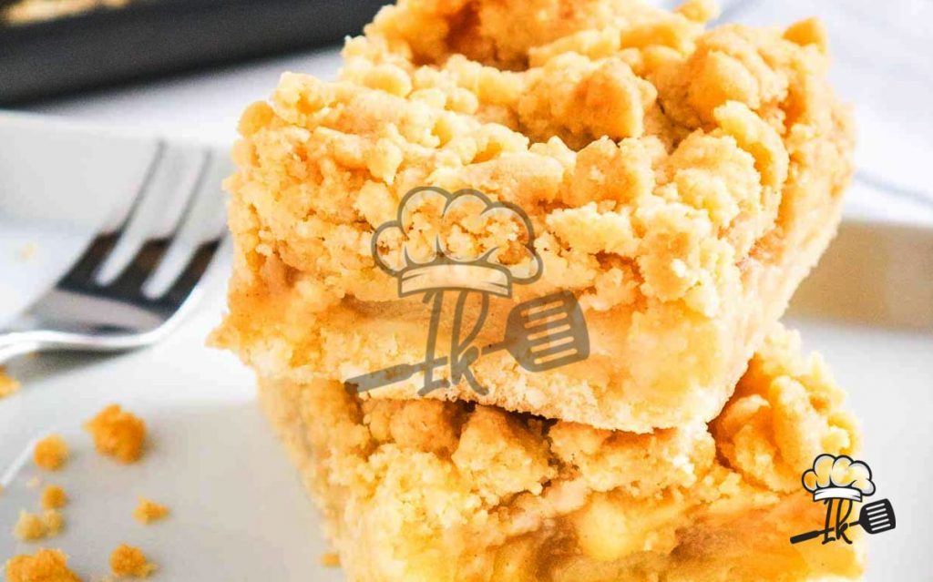 Apfelkuchen mit Apfelmus und Mandelstreuseln vom Blech – 1k Rezepte