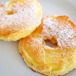 Heringssalat mit Kartoffeln und frischen Äpfeln