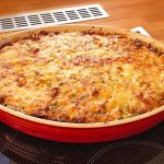 Schnelle Pizza mit einem Teig aus Naturjoghurt